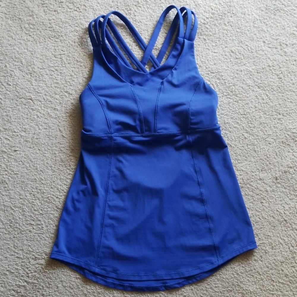 Lululemon tank